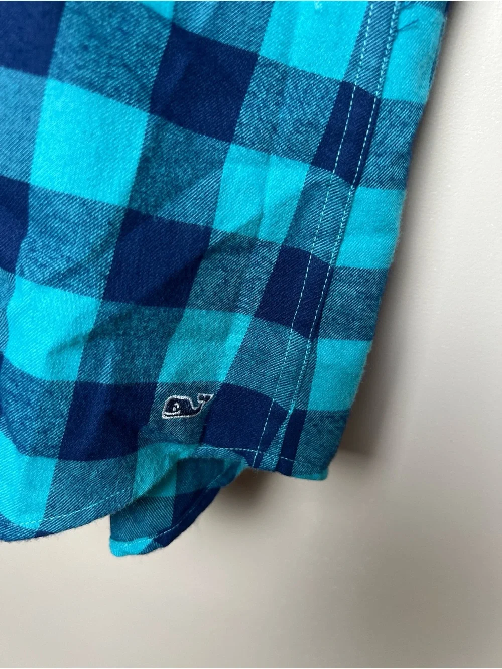 Vineyard Vines boys performance relaxed fit Blue Plaid Button-Down Shirt 14